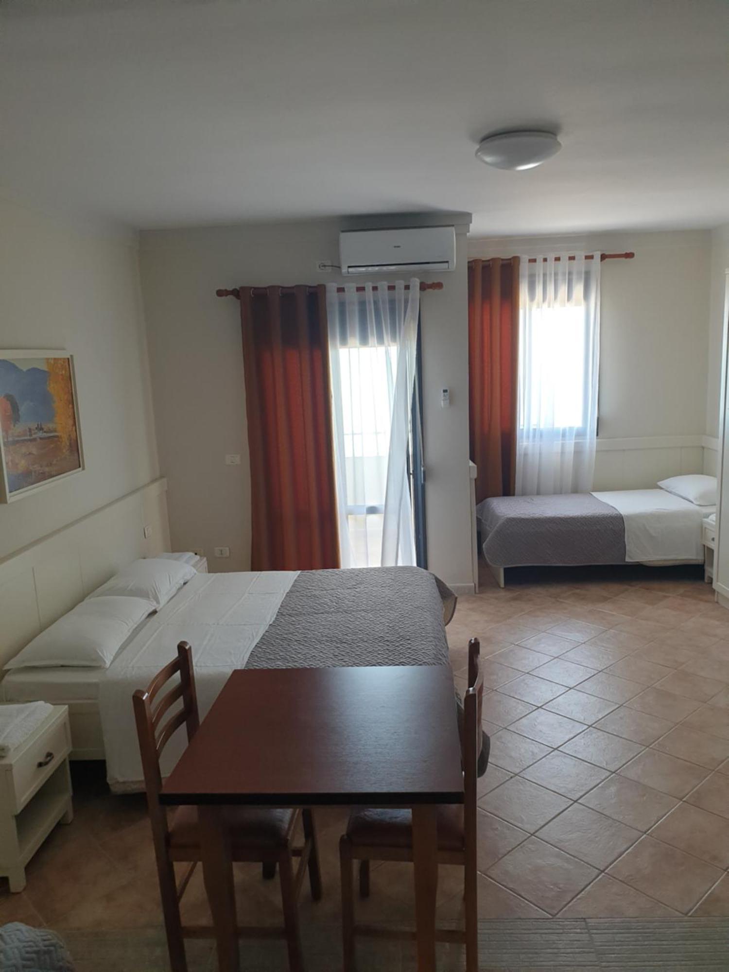 Joel Residence Durrës Kamer foto