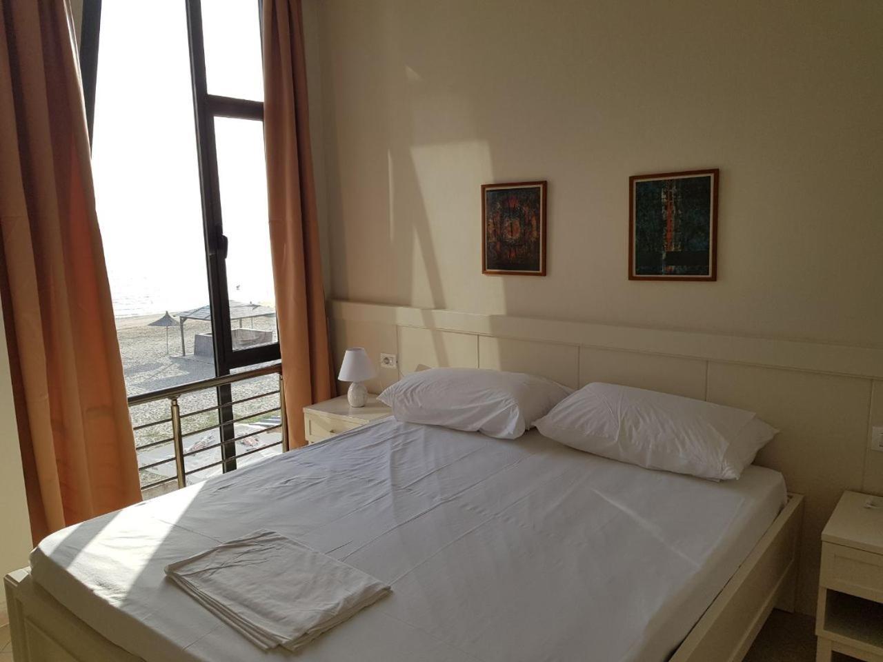 Joel Residence Durrës Buitenkant foto
