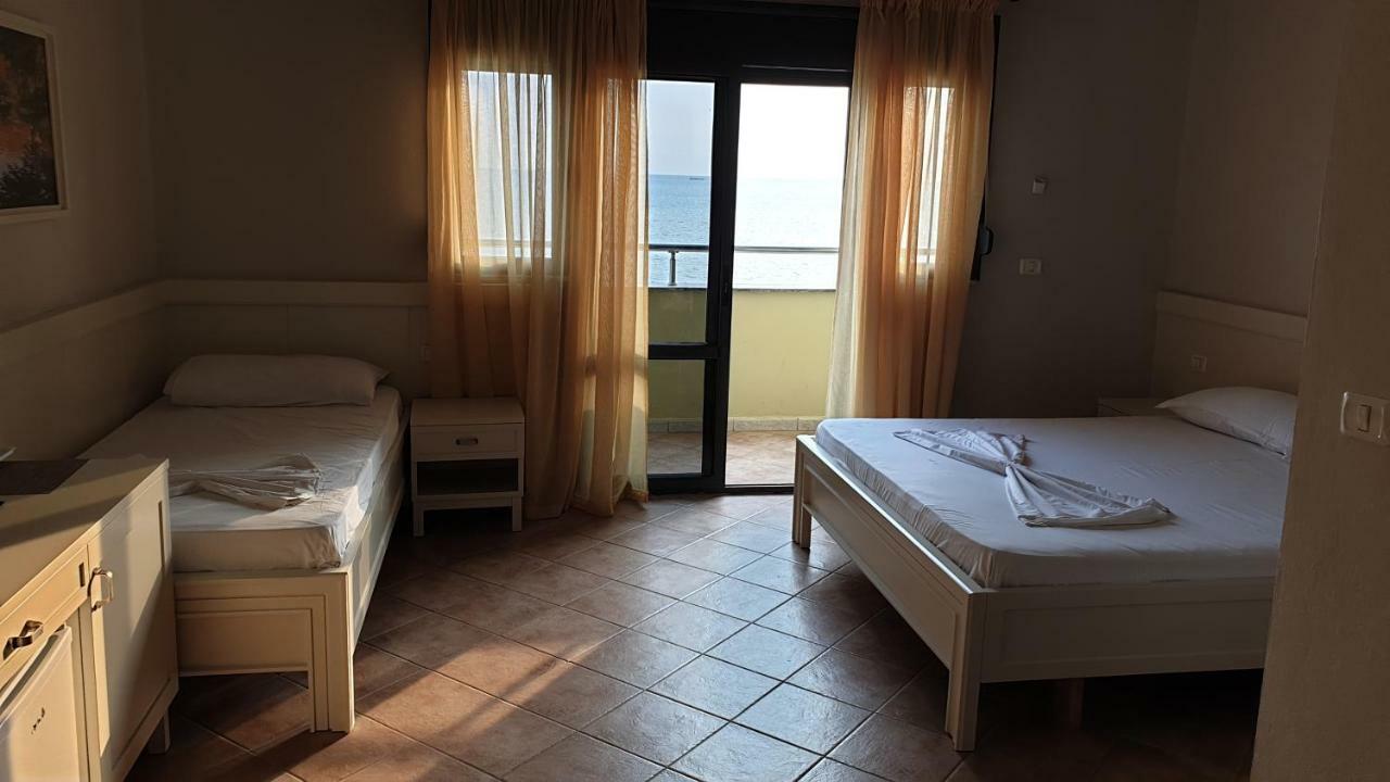 Joel Residence Durrës Buitenkant foto